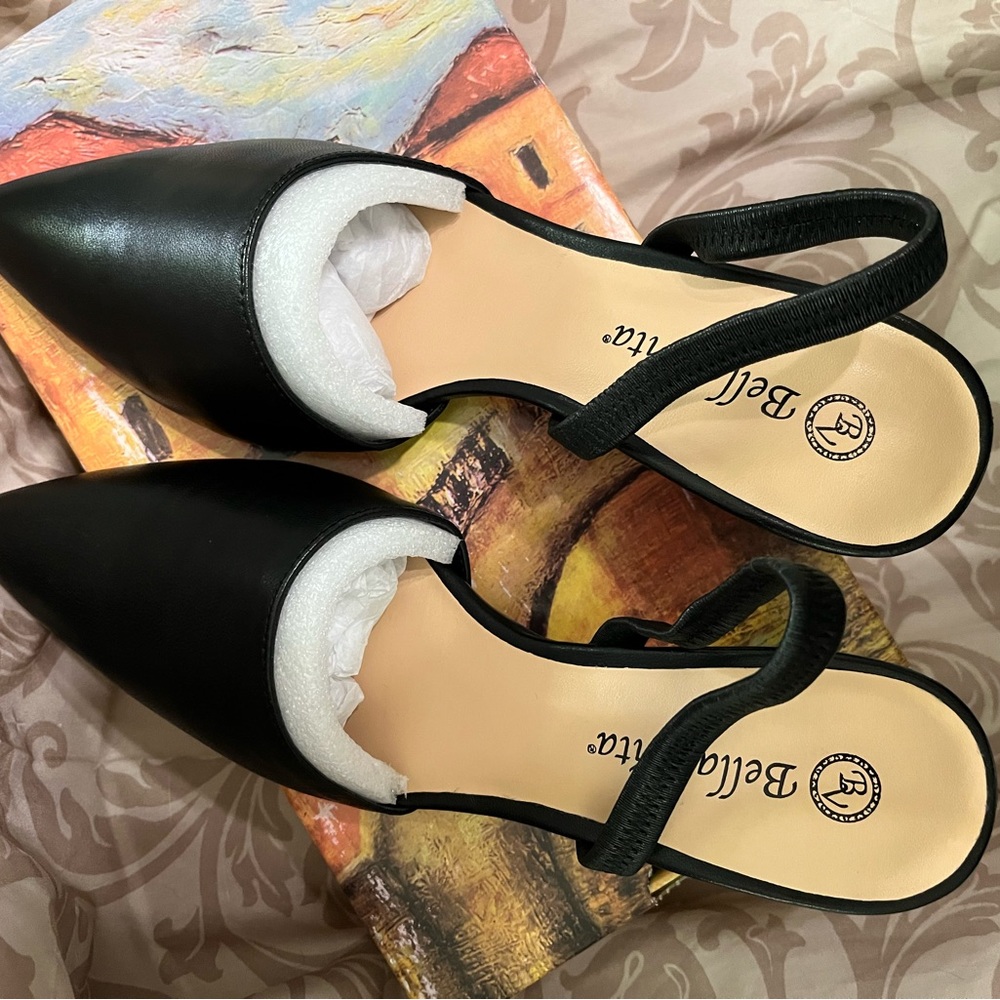NIB Black sling back heels size 9